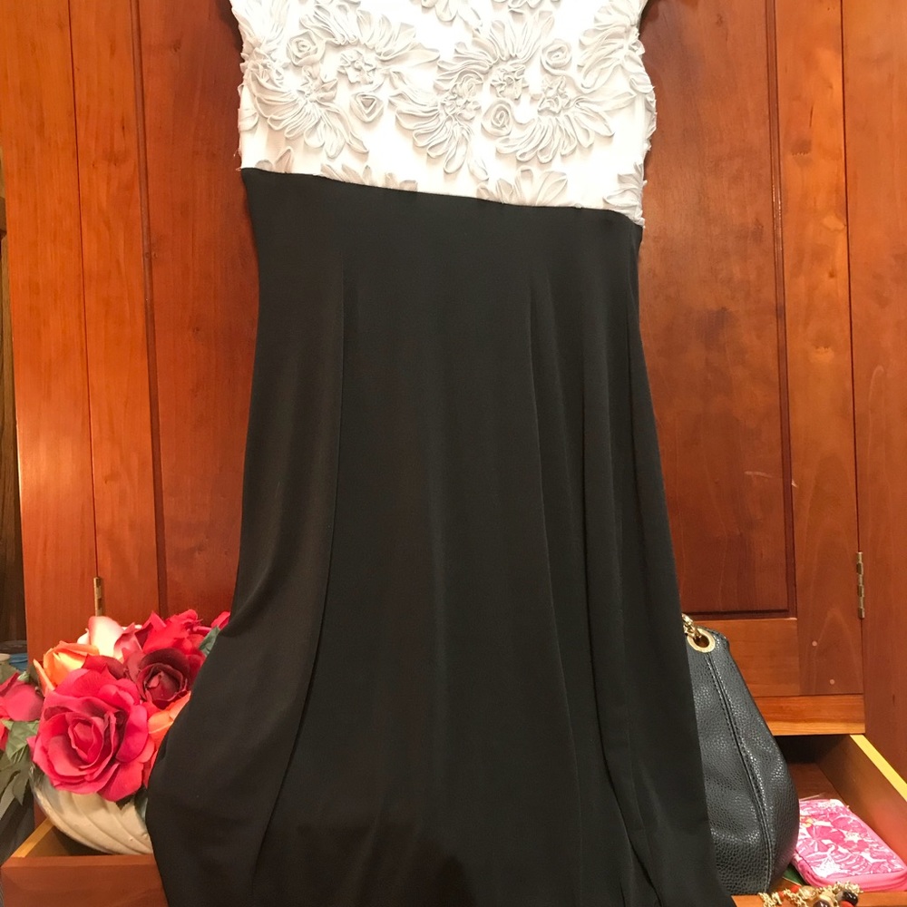 Connected Apparel dress - Picture 2 of 4